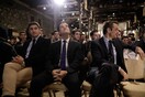 Μαξίμου: Συμφωνεί ο Μητσοτάκης με τους μύδρους Γεωργιάδη στον Καραμανλή;