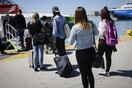 Ταλαιπωρία για 126 επιβάτες flying dolphin - Επέστρεψε στο λιμάνι του Πειραιά λόγω βλάβης