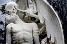 Τo Φανάρι του Κοιμητηρίου Αθηνών*