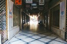 Ο δήμος Αθηναίων ζωντανεύει ξανά τη Στοά Εμπόρων στην οδό Βουλής