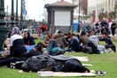 Θεσσαλονίκη: Στον καταυλισμό των Διαβατών θα μεταφερθούν οι πρόσφυγες από την πλατεία Αριστοτέλους