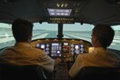 Αποκάλυψη για τα Boeing 737 MAX 8 - Πιλότοι είχαν αναφέρει προβλήματα ελέγχου