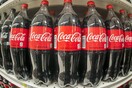 Η Coca-Cola αποκάλυψε για πρώτη φορά πόσο πλαστικό χρησιμοποιεί