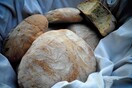 Ψωμί για τρεις ημέρες το Πάσχα - Πώς θα λειτουργήσουν οι φούρνοι