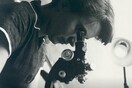 Rosalind Franklin: Η «σβησμένη» υπογραφή πίσω από δύο Νόμπελ