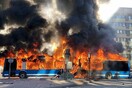 Έκρηξη λεωφορείου στο κέντρο της Στοκχόλμης- Τυλίχθηκε στις φλόγες