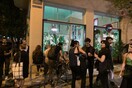10 μαγαζιά της Ζωοδόχου Πηγής στα Εξάρχεια γίνονται γκαλερί για μια ομαδική έκθεση