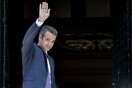 Guardian: Ο Μητσοτάκης αναλαμβάνει πρωθυπουργός με ριζικά διαφορετικό στιλ