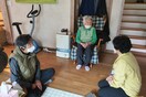 Νότια Κορέα: 96χρονη ανάρρωσε από τον κορωνοϊό και επέστρεψε σπίτι της