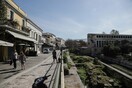 Κορωνοιός: Σάββατο πρωί σε άδεια Αθήνα - Ελάχιστοι στο κέντρο της πόλης