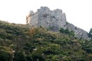 Σοβαρές ζημιές στο Κάστρο της Κιάφας από τον σεισμό στην Πάργα