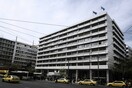 Ρύθμιση 24 δόσεων: Πότε ξεκινά, τα κριτήρια για την ένταξη