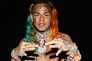 Tekashi 6ix9ine: Είναι στη φυλακή, αλλά υπέγραψε νέο συμβόλαιο για πολλά εκατομμύρια