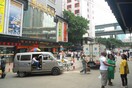 Κίνα: Σάλος με απαγόρευση εισόδου μαύρων σε φαστ φουντ λόγω κορωνοϊού