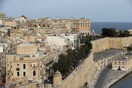 Μάλτα: Υποχρεωτική χρήση μάσκας και κλείσιμο των μπαρ στις 23:00 - Νέο ρεκόρ κρουσμάτων