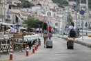 Πόρος: Συνεχίζεται η ιχνηλάτηση - Στο επίκεντρο το πάρτι «Corona» και μία φυσικοθεραπεύτρια