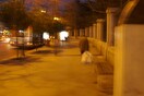 Περπατάς,...