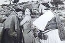 Αυτός είναι ο Μάνος Χατζιδάκις στο ρόλο του λήσταρχου Μαρμπούλα