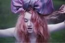 Olivia Bee: Η έφηβη φωτογράφος και blogger που μάγεψε τον Hermès.