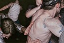  Mosh Pit σε λάδι και καμβά - Κάτι που σίγουρα δεν έχεις ξαναδεί
