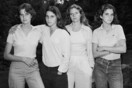 Τέσσερις αδελφές μέσα από σαράντα πορτρέτα σε σαράντα χρόνια