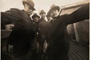 Αυτή είναι πιθανότατα η πρώτη selfie που τραβήχτηκε ποτέ (1920)