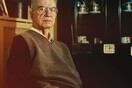 Το τελευταίο βιβλίο του Μένη Κουμανταρέα ήταν προφητικά αυτοβιογραφικό