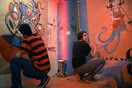 Όταν δεκάδες καλλιτέχνες και street artists μαζεύτηκαν σε μία γκαλερί (και ένα μπαρ)