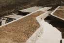 Μια σύγχρονη κατοικία με ξερολιθιές στη Σέριφο