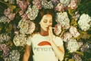 H Lana Del Rey είναι στεναχωρημένη