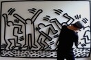 Επανασυστήνοντας τον Keith Haring με... μπαλόνια