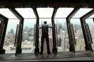 Τα υψοφοβικά παράθυρα του John Hancock Tower