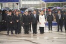 Η παρέλαση των αντιφάσεων