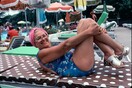 Εκεί που οι ηλικιωμένοι swingers πάνε τα καλοκαίρια να φλερτάρουν