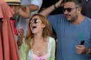Οι διακοπές της Λόχαν στην Μύκονο (και σφήνα ο Ρέμος)
