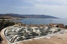 Ένα καθηλωτικό mural για τους πρόσφυγες στην Νάξο