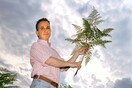 Η σιγανή μαγεία του Θόδωρου