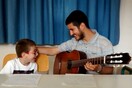 Ο δάσκαλος Στέργιος Παρίζας έκανε κάτι βαθιά συγκινητικό 