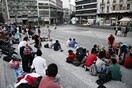 Η έλευση των προσφύγων απ' την Κω στην Αθήνα, μέσα από 19 φωτογραφίες