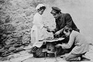  Χρέη: Τα μόνα που αφθονούν εν Ελλάδι.