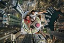 Το καλύτερο βιντεάκι για τη μόδα των selfie sticks