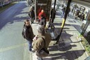Πώς αντιδρούν οι Αθηναίοι στη ρατσιστική επίθεση;