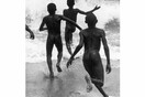 Η φωτογραφία του Martin Munkácsi που σημάδεψε τον Henri Cartier-Bresson