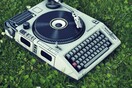 Πώς τη βγάζουν τα ελληνικά web radios; 