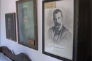 Ο συγγραφέας που αποθησάυρισε "τον παράξενο τρόπο των Ελλήνων"