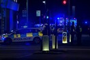 Συναγερμός στο Λονδίνο: Αυτοκίνητο έπεσε σε αστυνομικό τμήμα