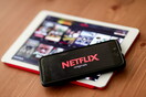 Το Netflix ζητά συγνώμη για το ατυχές σχόλιο «Sunday Bloody Sunday» [ΕΙΚΟΝΑ]