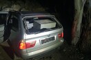 Καταδίωξη στον Βύρωνα: Έκλεψαν αυτοκίνητο και χρηματοκιβώτιο από μάντρα