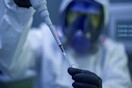 Κορωνοϊός: Γιατί τα εμβόλια της Οξφόρδης και της Ρωσίας κάνουν κοινές κλινικές δοκιμές