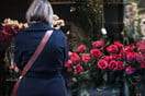 Ανοιχτά τα ανθοπωλεία ενόψει Αγίου Βαλεντίνου - Τι ώρα κλείνουν σήμερα τα σούπερ μάρκετ